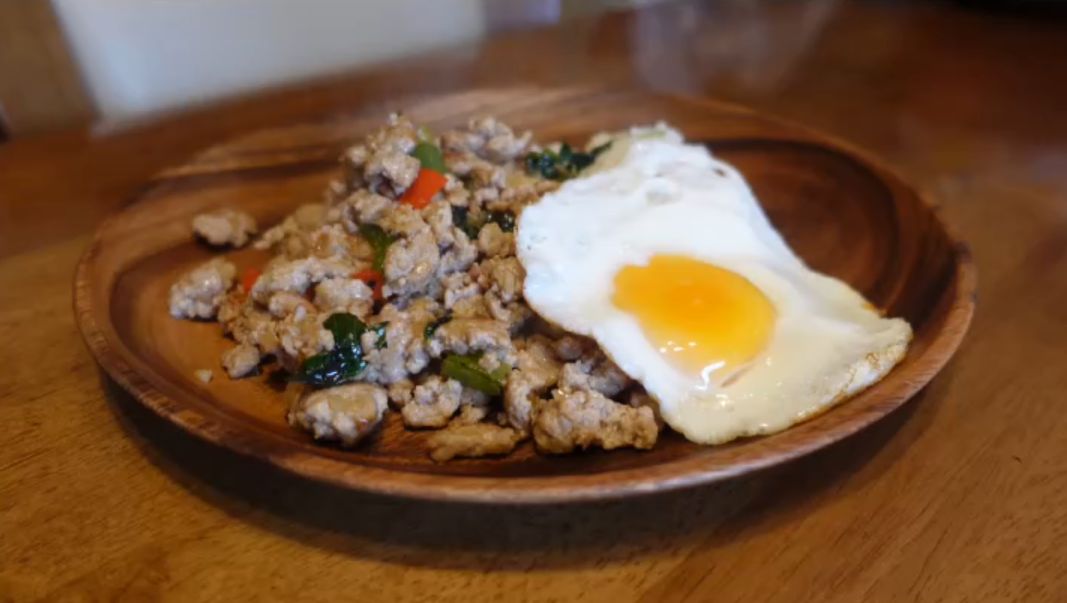 ガパオライスの完成写真