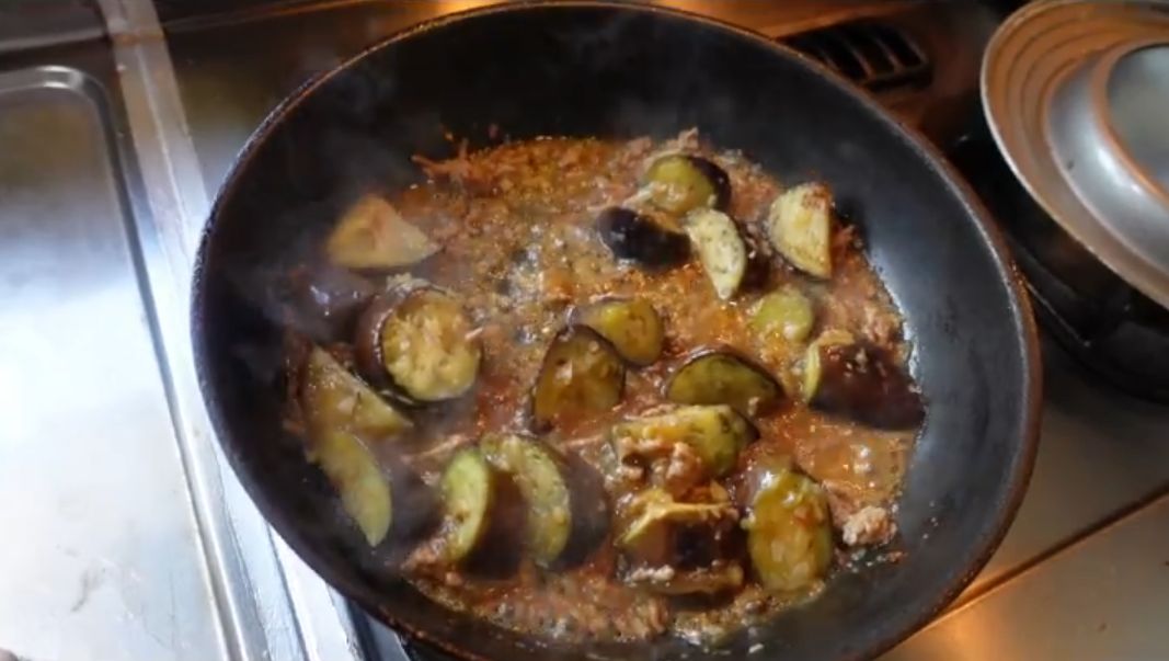 ホアジャオを効かせたマーボーナスの完成写真