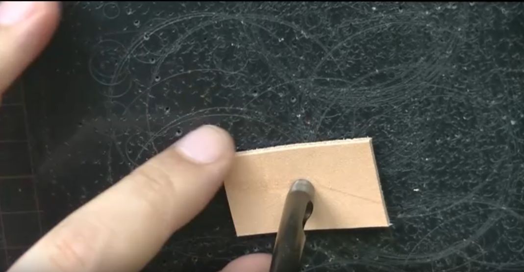 ヘリを落とす様子