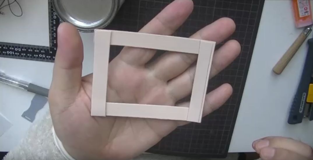 各パーツを仮止めした様子