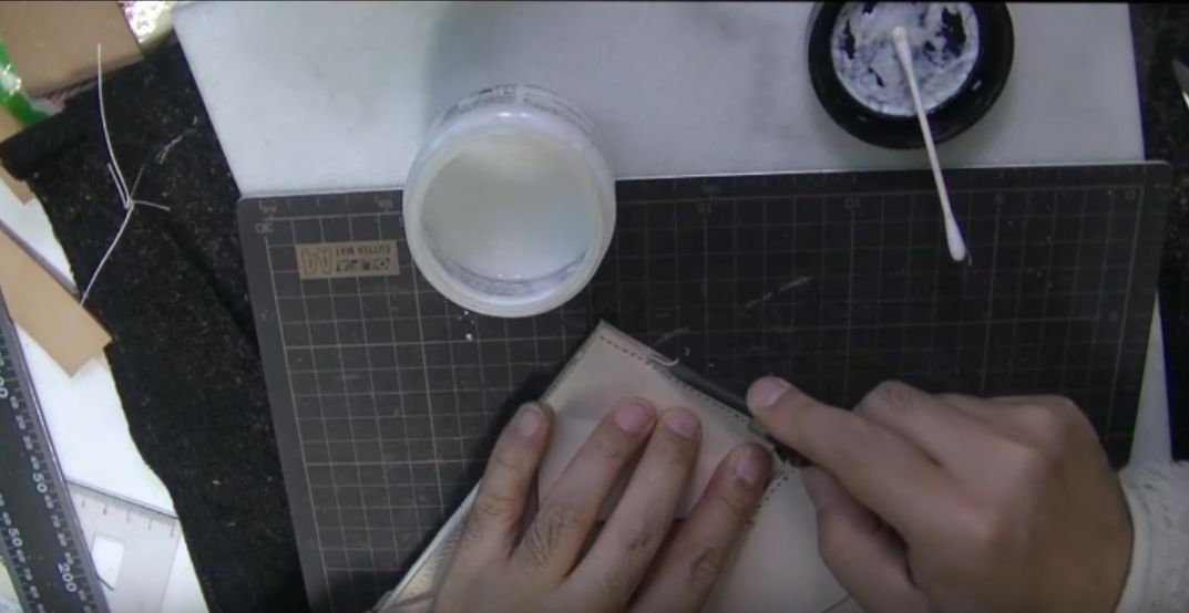 ヘリ落としでヘリを落とす様子